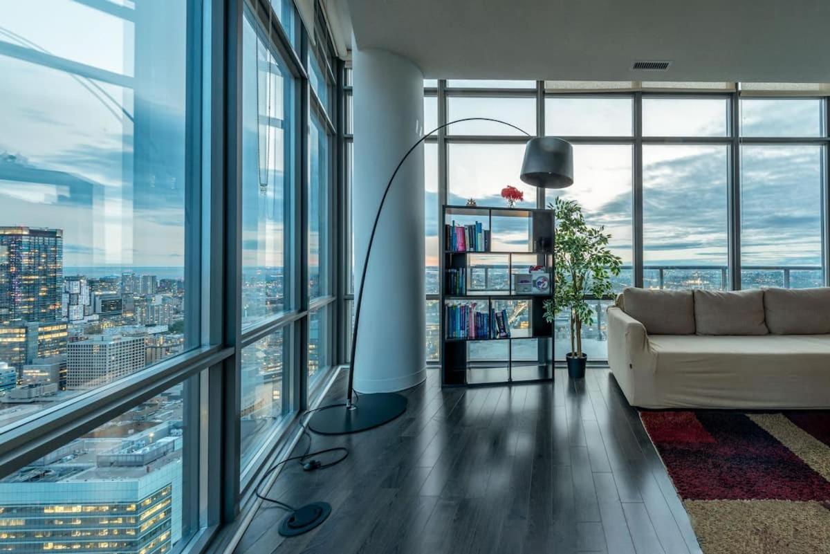 Great View High Rise In Central Toronto Exterior photo
