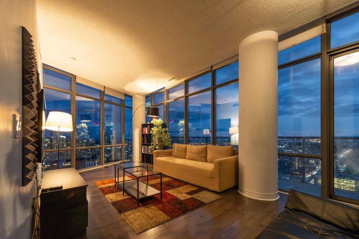 Great View High Rise In Central Toronto Exterior photo