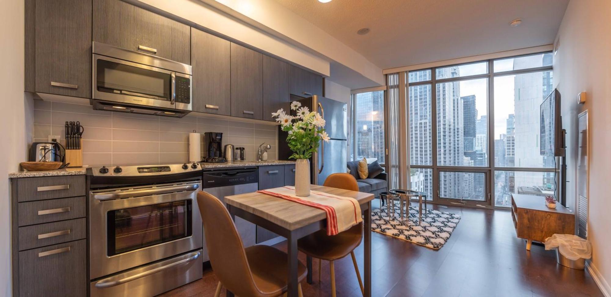Great View High Rise In Central Toronto Exterior photo